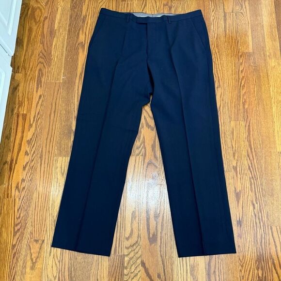 Hugo Boss Navy Blue The Jam 7/Sharp 3 Flat front Dress Pants. Size 36. - Picture 1 of 10